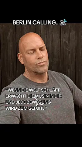 „Warte bis zur Gänsehaut… 🌙🎶“ #musik #dreamy #vibes #emotional #thoughts 