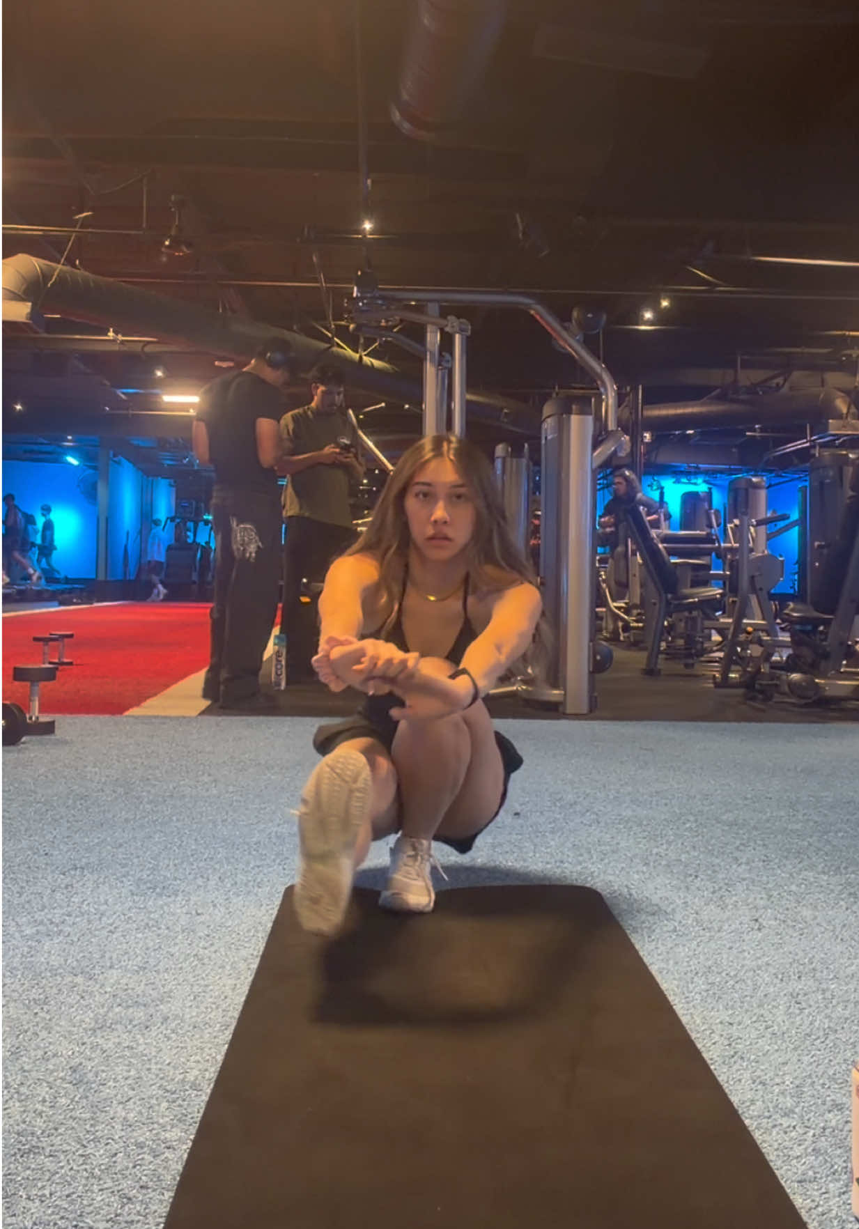 Yes im unironically wearing cheer shoes at the gym cuz i find them comfy 🫧