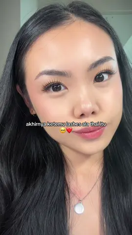 cakep bgt ga si lashes tulang gini 😭🫶🏻 #fakelashes #thailashes #thailandlashes 