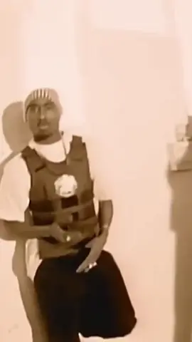 2Pac masterpiece #trending #2pac #2pacshakur 