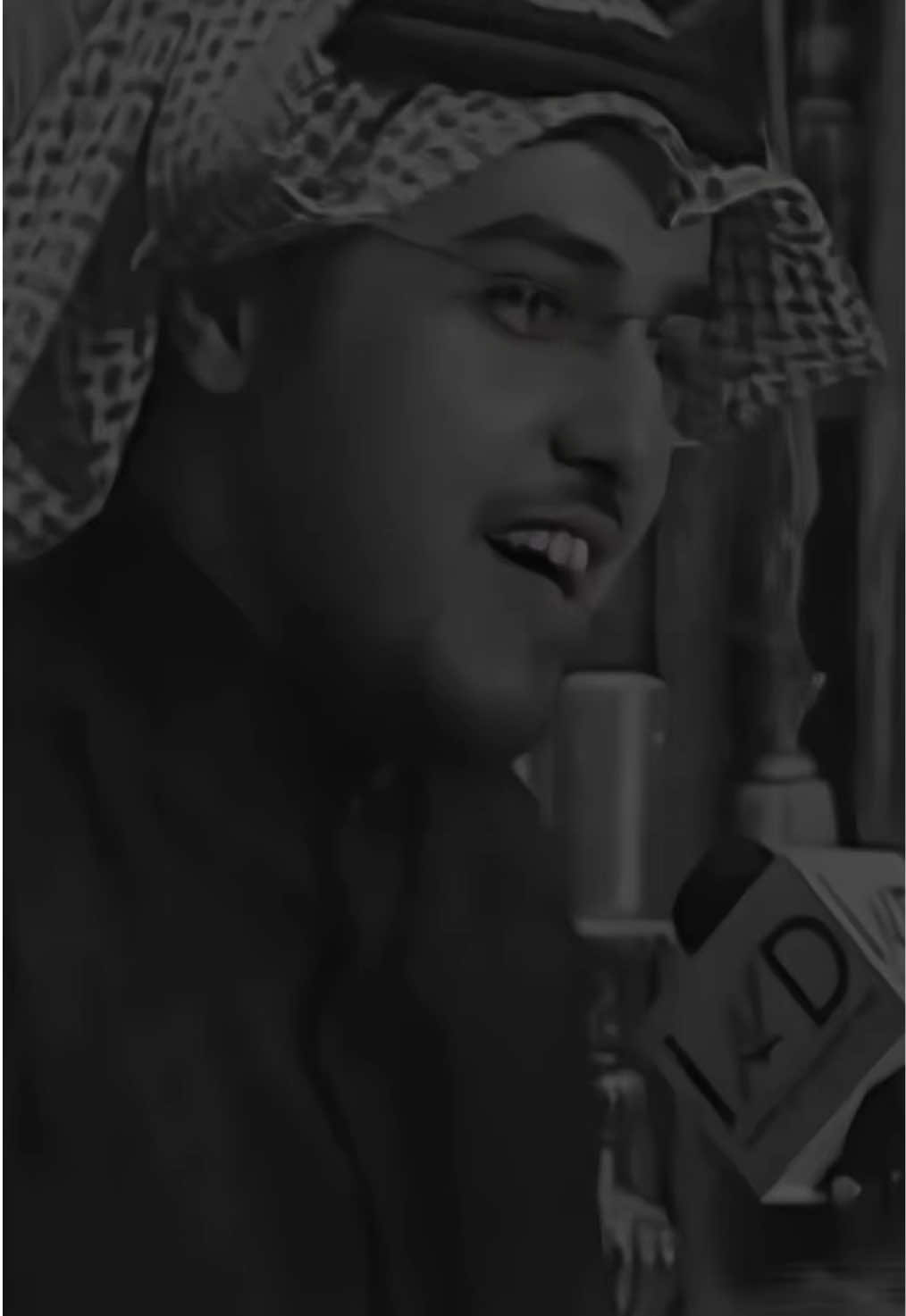 انا الله بلاني في حبيب كثير اهمال تعبت احترق له شوق ونفس طماعه #بدر_السعيد  #explore #explor  #شعر #قصيد⁩