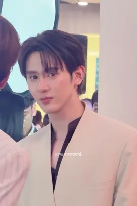 น้องบุ๊คมะมี๊เสร้าซึม 😭 @kasibook_  #kasibook BOOK WITH MENARINITH #BookxMenarini #TimelessBeautybyMenarin
