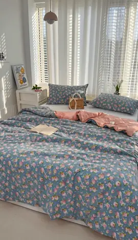 1pcs of small floral print summer quilt#quilt #fyp #tiktokshop #tiktokusa #toppicks 