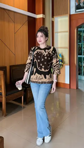 cantik bgt buat diluar😍 #atasanwanita 