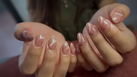 Nó dịu quá taaaa 🥰… #Vielamneoo #nailxinh #xuhuong #nailsalon #nails 