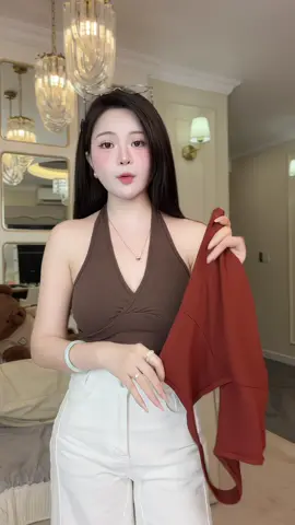 Áo Thun Cổ Yếm Xinh Lắm Nha #champhanreview #aothuncoyem #aoxinh 