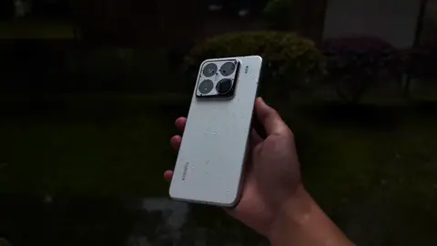 Thiết kế của Xiaomi 15 Pro thực sự vượt thời gian và không bao giờ lỗi mốt #xiaomi #xiaomi15pro 