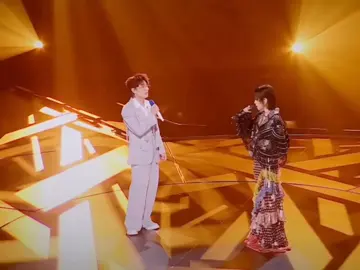 Anh Yêu Em Hay Cô Ta? 《#爱我还是他》 Châu Bút Sướng ft. Vương Tranh Lượng #nhachaymoingay #trending #nhactrungtamtrang #xuhuong 