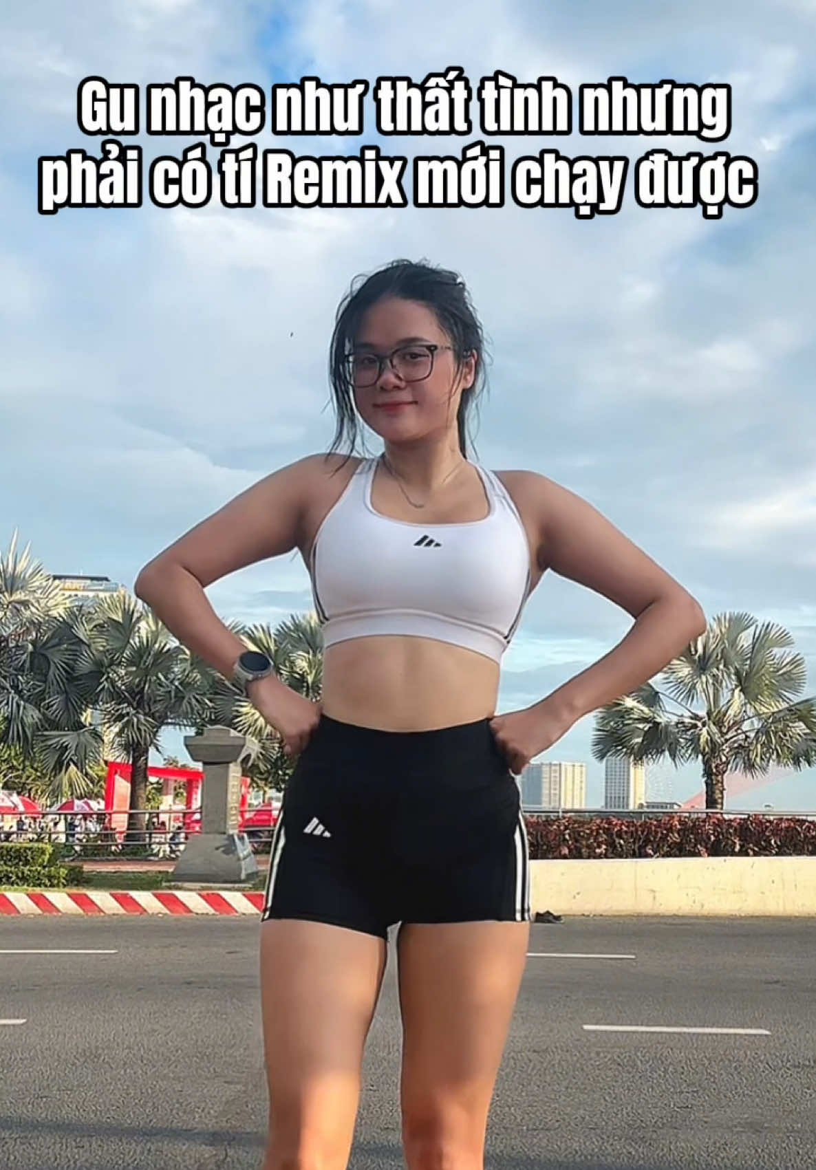 Gu em toàn là nhạc buồn thôi chứ em vui 🤣🤣🤣 #Running #runner #CapCut #yeuchaybo #trending 