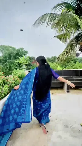 গান টা সেই,,,🥰🥰