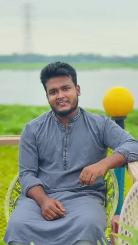 কিছু মানুষ হারিয়ে যাওয়াই ভালো😊💔#monirhasan #monironfire 
