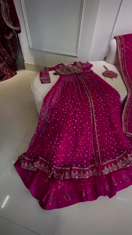 #creatorsearchinsights #adawork #partywear #customized #foryou 