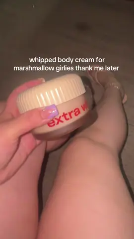 Fast absorbing but hydrating and leaves glass skin 😍😍 @Snif 