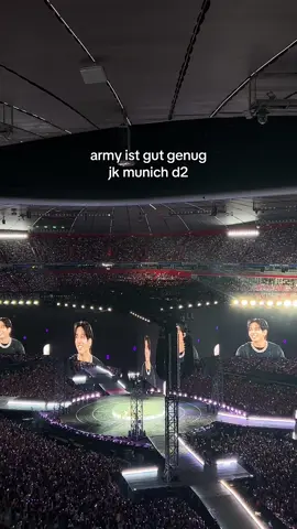 du bist gut genugggg  #bts #btsarmy #concert #btsarmy #fyp 