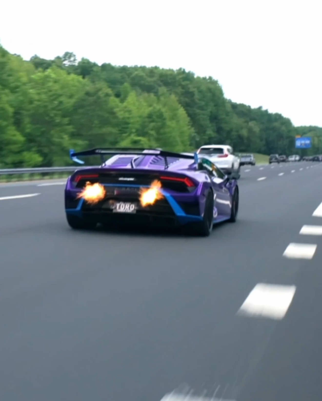 Keep up… 🔥🔥🔥 #stage4tuning #lamborghini #huracansto #v10 #fyp 