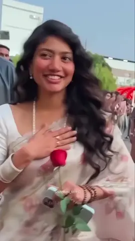one word for her beautiful girl Sai Pallavi #shorts #bollywood #dd #foryoupage 