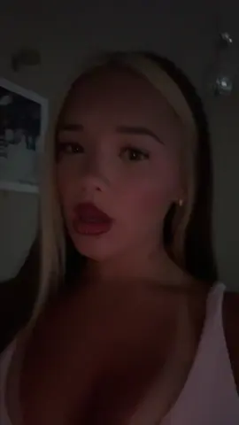 🧘🏻‍♀️ #fypシ゚viral #whitegirl #miguel #tanlines #audios 