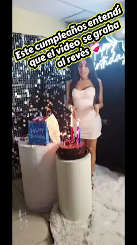 SIEMPRE  LA  FAMILIA  UNIDAA... FELIZ CUMPLEAÑOS PARA.MI... 