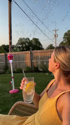 POV: Your backyard just got a glow-up 🌟 This bubble machine with music + lights?🎶✨ #weeklydeals #payday #BubblesMagic #OutdoorVibes #TikTokMadeMeBuyIt #GardenGoals