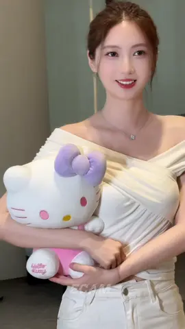 WeiJing 🫰🫰#lovely #chinagirl #beautifulgirl #viral #fyp 