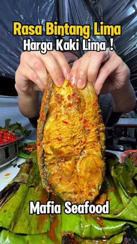 LIHAT VIDEO & CAPTIONNYA BAIK-BAIK Ini @mafia_seafood1 Harga kami 5 tapi rasa restoran bintang 5. Asli enak-enak ini dimasak sama mantan chef resto bintang 5 di brunei. Menunya ada 100 menu lebih yang kalian bisa nikmatin disinih 📍 Mafia Seafood Tomang Jl. Tomang Utara, Grogol Petamburan. Jakarta Barat. 📆 Setiap Hari Buka ⏰ 10:00 - 00:00 📋 HALAL #kulinerjakarta #makananenak #kulinerjakartabarat #kepiting 