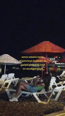 garip #uyku #uyumak #repost #keşfet #creatorsearchinsights 