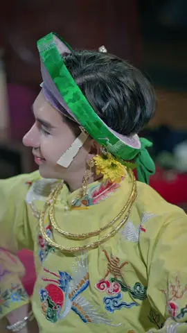 Lậy Cô ưng bụng hỷ dạ 🥰🙏🏻🙏🏻🙏🏻. #shyndangyeulam #viral #phongthuytamlinh #xuhuongtiktok 