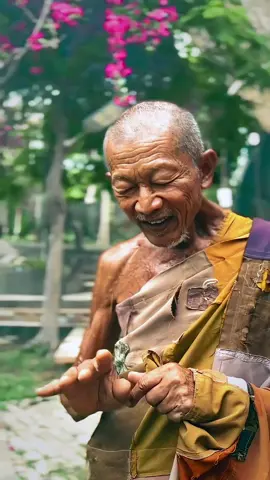 🧘 Điều kiện tái sinh cõi Phạm Thiên:  Sư Ông giảng rằng để sinh về Phạm thiên giới, hành giả lúc sinh tiền phải tu tập Thiền định (Samatha) đến mức thuần thục, duy trì chánh niệm kiên cố để khi lâm chung 