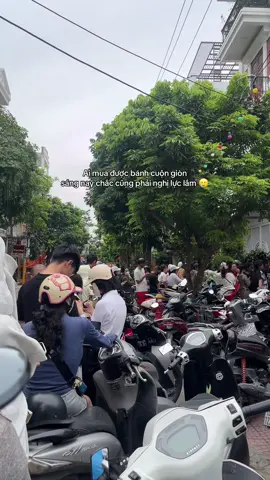 Ai mua được bánh điểm danh đi ạ 🤣 #lailahanhday #haiphong #AnCungTikTok #ReviewAnNgon #LearnOnTikTok 