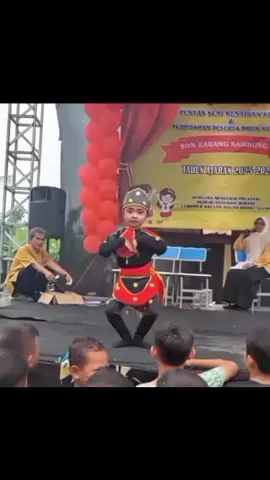ey ey sakadung sakading