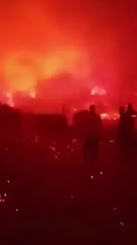 # تلمسان  🔴 الله أكبر  الله أكبر أولاد ميمون حاليا نيران كثيفة  قريبة جدا من المنازل اللهم لطفك 🤲🏻