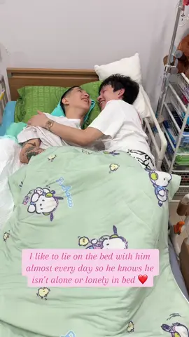 Someone once told me to lie beside Ikkyu so he wouldn’t feel lonely. I’ve been doing it for the past 9 months. 🥹❤️