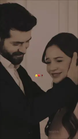 Suno Jana 🥹❤️🫂#lovepoetry #trendiing #viral #couplegoals #fyp 
