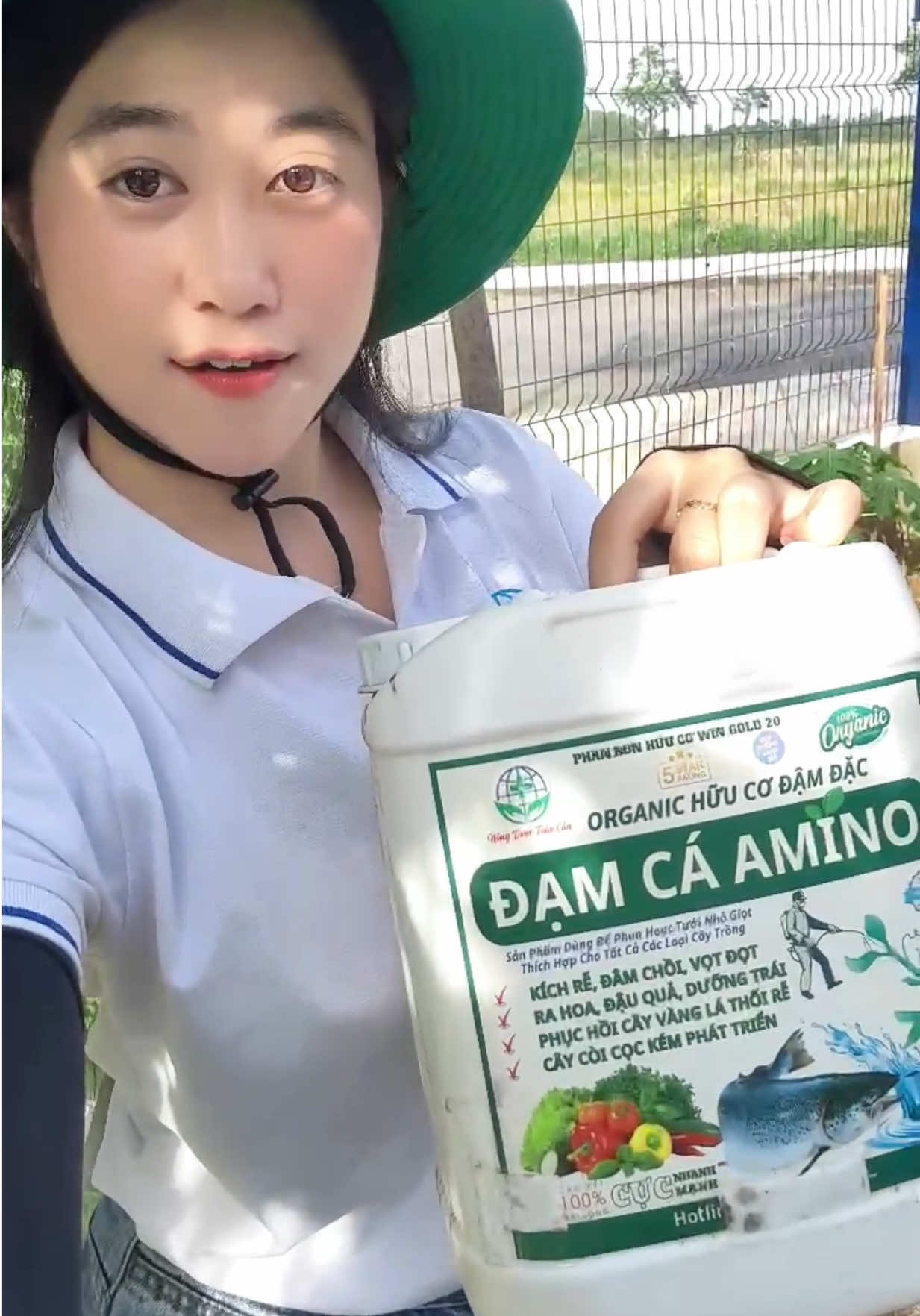 Đạm cá amino tặng kích rễ khi mua từ 2 Can #nongduoctoancau #phanbonla #caytrong #nôngnghiệp #damca 