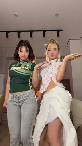 @Kari Snap я думала она со мной потрясет попой😭😭😭 #newtrend #trendingvideo #trendingvideoviral #kazakhgirls #dancechallenge 