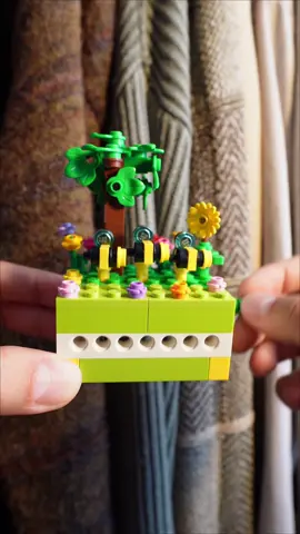 Estoy orgulloso de las abejitas jajaj, de que te gustaría fuera el próximo? #lego #manualidades #asmr #creatorsearchinsights #uniquecrafts 