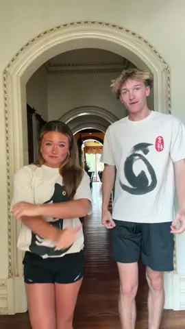 Throw back.. tops from @Tokyo tiger #outfit #cute #couple #clothes 