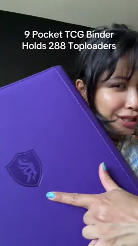TCG binder with zip closure cthst can carry 288 cards in toploaders! 9 pocket dual side card binder #tcgcollector #tcgirls #tradingcard #binder #cardbinder 
