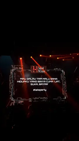 gajadi galau deh hehe #holywings #superhousesatrio #katakata #nightclub #party 