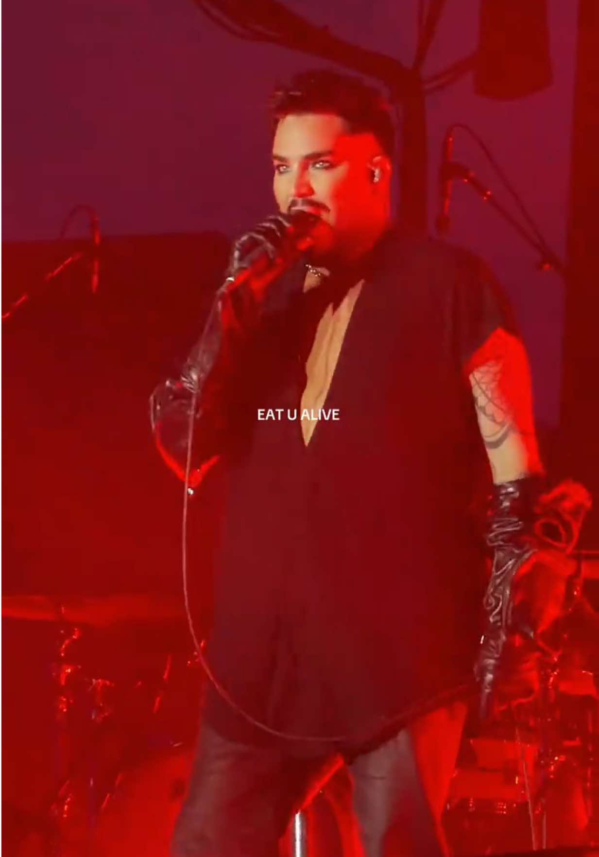 this was TOO GOOD @Adam Lambert #adamlambert #eatualive #concert 