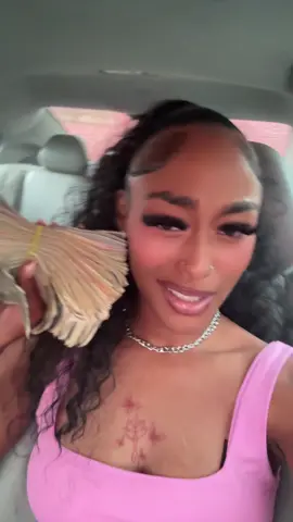 idk i like this song😹😹🥰💰💰 #fyp #viral #xyzbca #amourrniyyaa #moneytok 