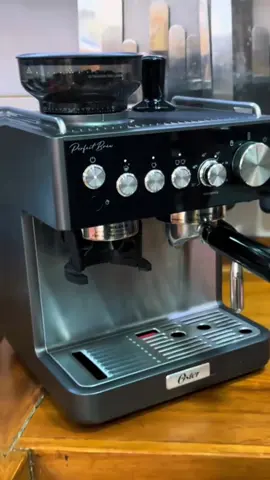 Seu café favorito com qualidade de cafeteria! ☕✨ A Cafeteira Espresso Oster Nova Perfect Brew prepara cafés encorpados, cremosos e cheios de sabor com praticidade e sofisticação.  🛒 Garanta já a sua: https://s.shopee.com.br/8fQqcYKS8b #cafeteira#cafe#fyp#cozinha#casa 