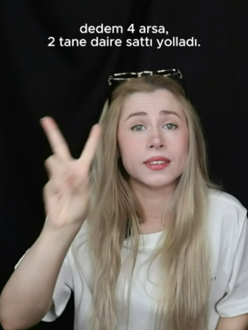 Amcamın karısı erkek çıktı! 😱 @ceren.demii YOUTUBE:AADemiTV BÖLÜM ADI: DİNLİYORUZ VE YARGILIYORUZ: KARMA VE İLAHİ ADALET 2! karma kuru sıkmaz... (SİZDEN GELENLER) #demitv #shorts #podcast #komedi #komik