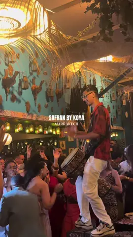 If you’re going to Marrakech, this is a must ✨ One of our favourite nights of the trip - unreal food, incredible entertainment & the best atmosphere.  Save this for your Marrakech itinerary 🇲🇦🪭 @Safran Marrakech  #visitmorocco #safranbykoya #girls #morocco #marrakech 