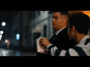 وبكده نتعلم ان الاسطورة الي بيعافر                                    #كريستيانو #goat 
