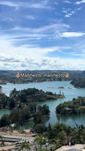 Manifestando Visitar Medellín🤞🍀. Con nosotros la vives de la mejor manera.📩 #toursenmedellin #medellin #viewmedellin #feriadeflores 