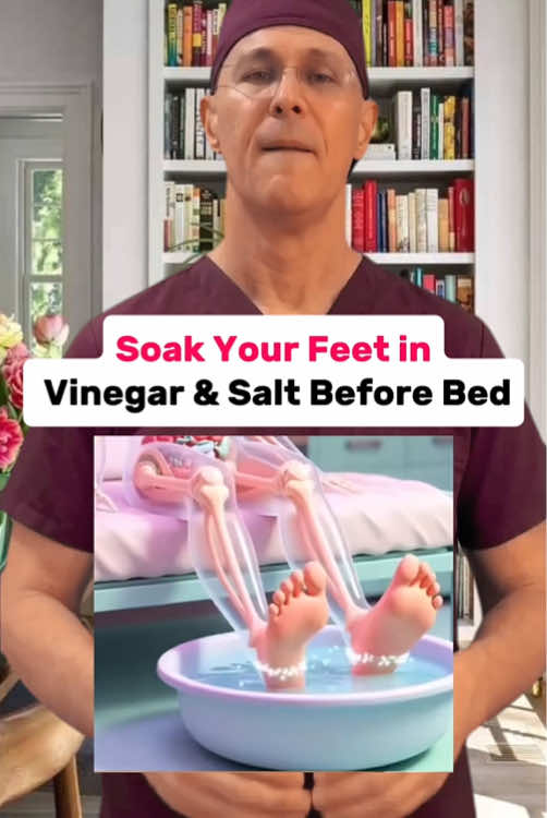 Soak Your Feet in Vinegar & Salt Before Bed#health #healthy #healthtips #usa #usatiktok 