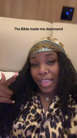 I was in my Ecclesiastes bag and I didn’t even know it but there was green grass, it just took me a while to find it. It’s crazy how the Bible changes your perception of the world #tinytalks #rant #bible #depression #ecclesiastes 