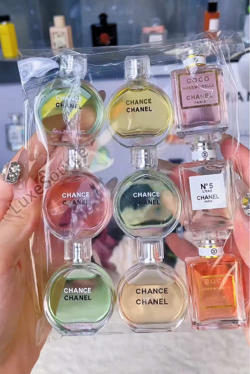 One mini isn’t enough… what about this whole lineup?#perfumlover #perfume #INFOeasy 