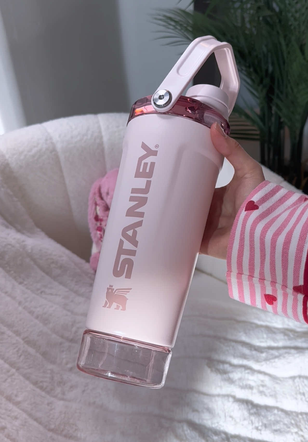 Rose Quartz 🩰 #stanley #stanleyshaker #tiktokmademebuyit 